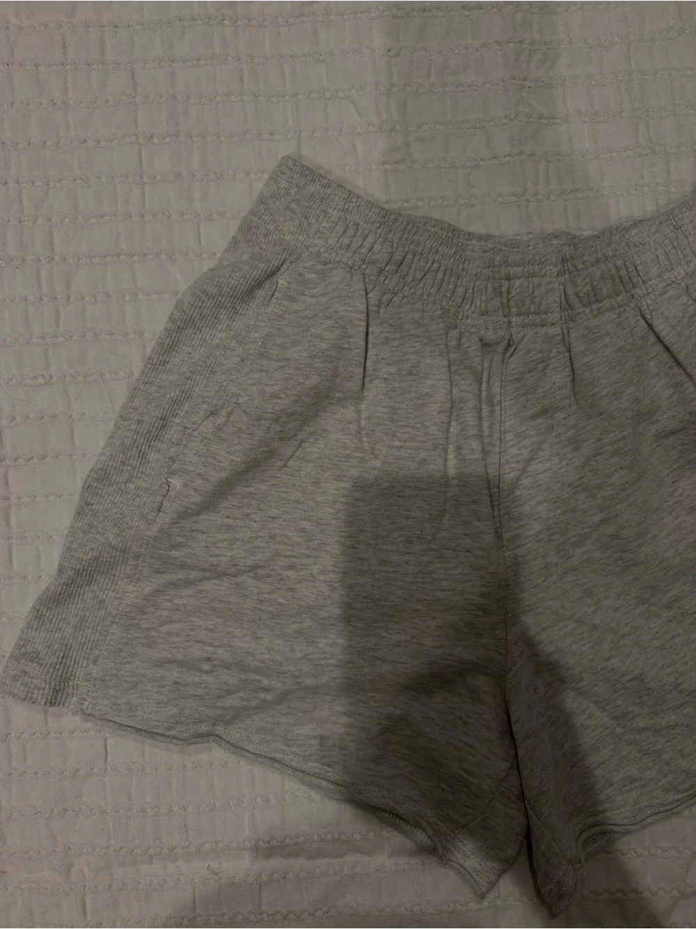 Cotton on women’s gray shorts